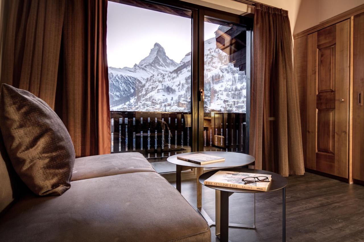 Superior Doppelzimmer mit Balkon und Panoramablick auf das Matterhorn