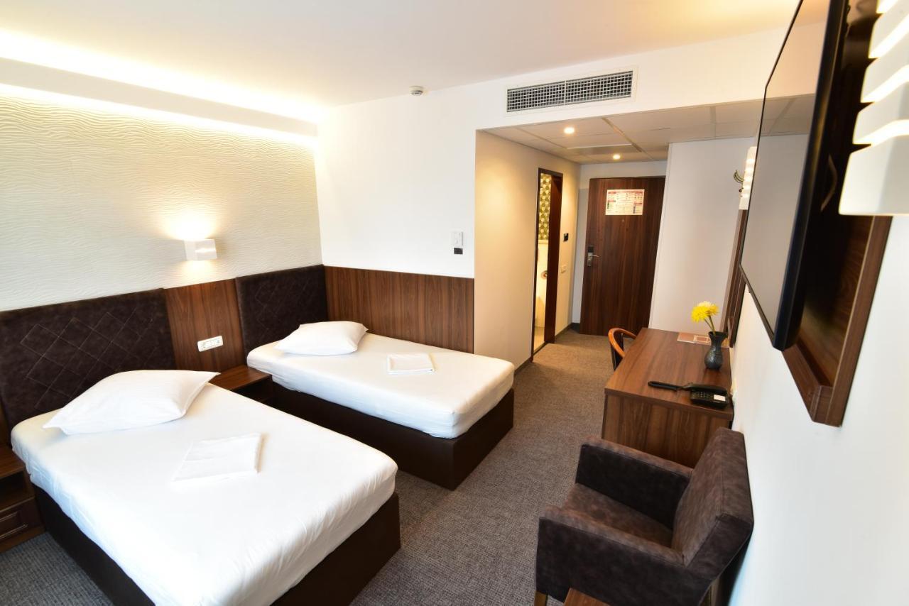 Deluxe Zweibettzimmer