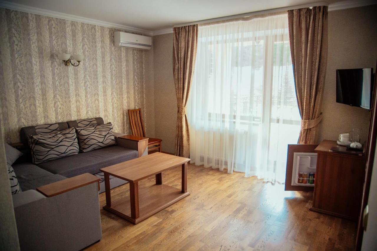 Superior Suite