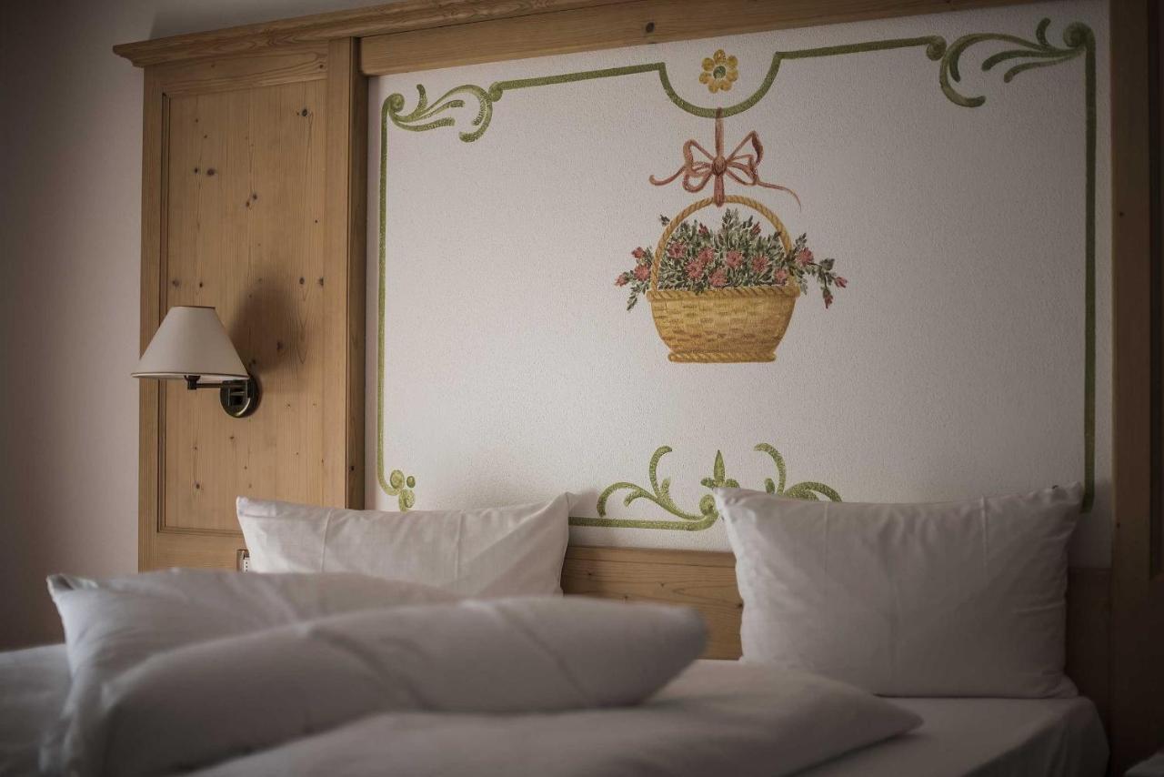 Dreibettzimmer mit Balkon