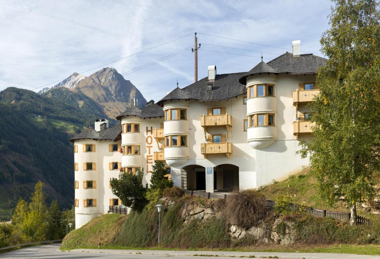 Apartment mit 1 Schlafzimmer, Balkon und Sauna - Nebengebäude