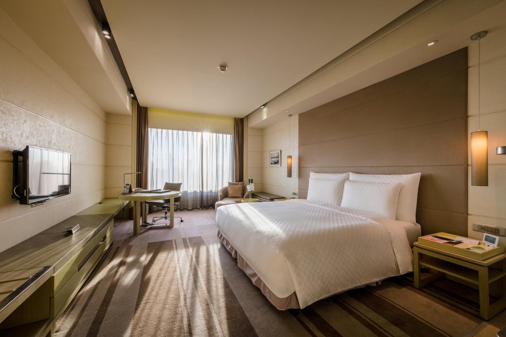 Deluxe Zimmer mit Kingsize-Bett