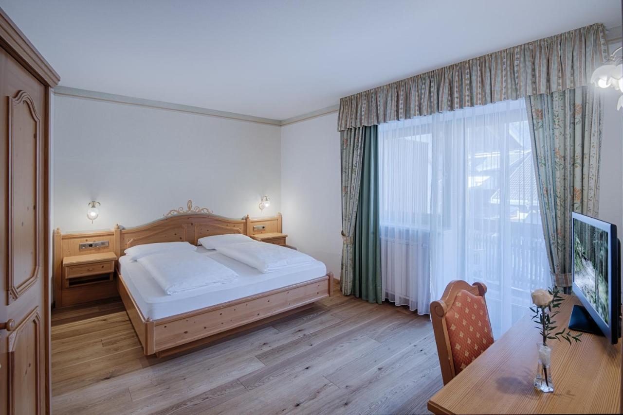 Doppelzimmer mit Balkon