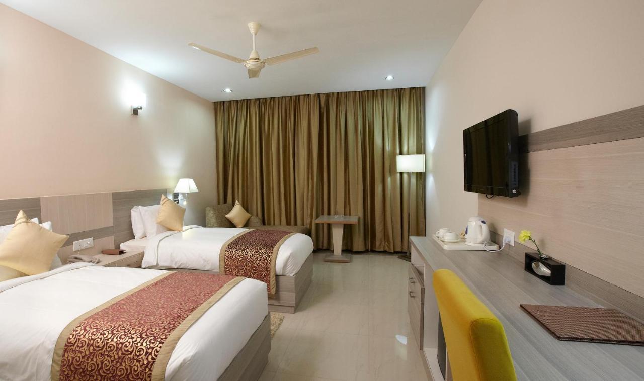 Deluxe Double Room (Non-Smoking)