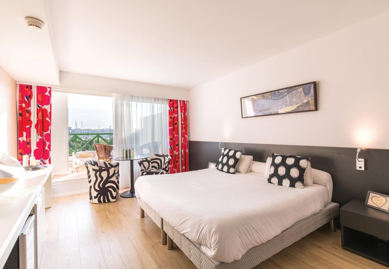 Doppelzimmer mit Bergblick und Zugang zum Spa