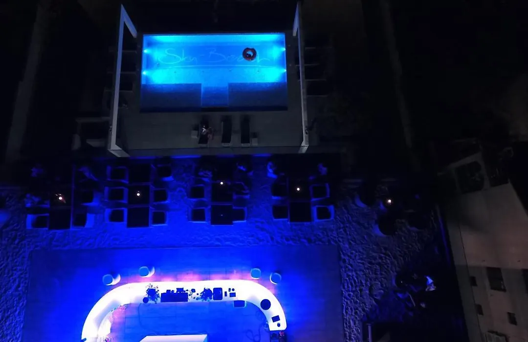 Sky Beach Aparthotel-1