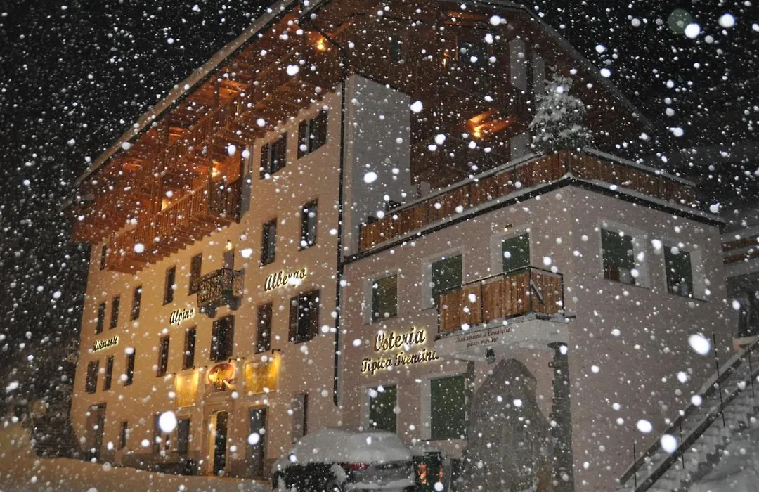 Albergo Alpino-1