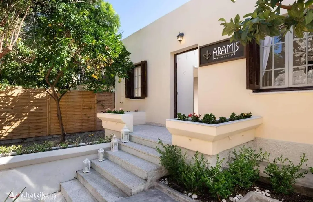 Aramis Boutique House-1
