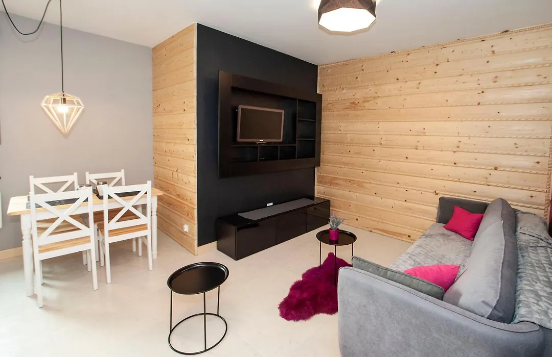 Bialy Mis Sauna & Jacuzzi Zakopane-1