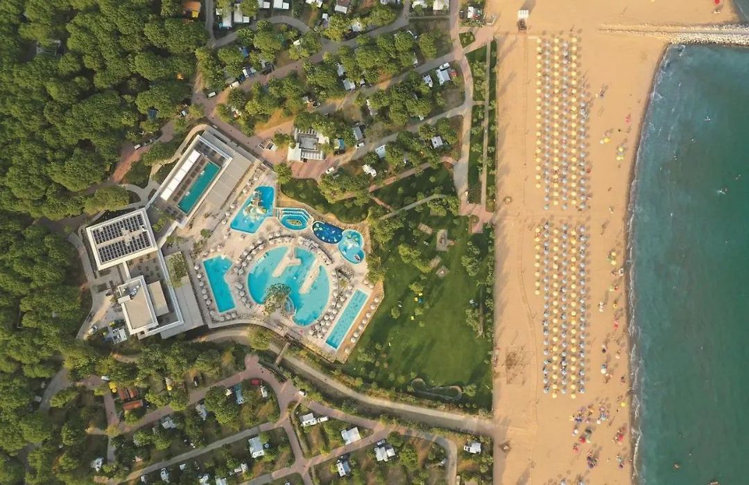Mediterraneo Camping Village-1