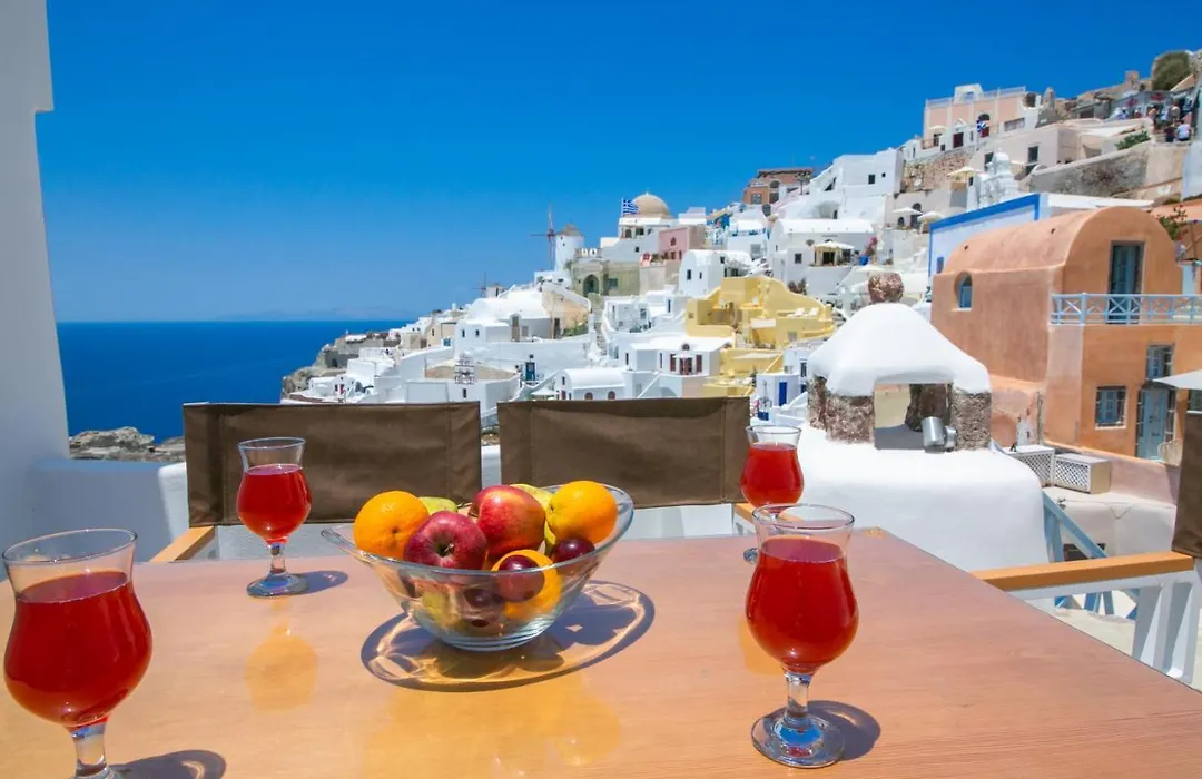 Kastro Oia Houses-1