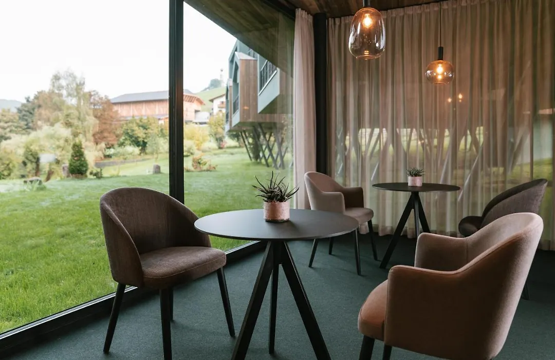 Floris Green Suites By Parc Hotel Florian-1