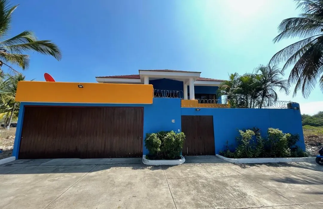 Chalet En Puerto San Jose-1