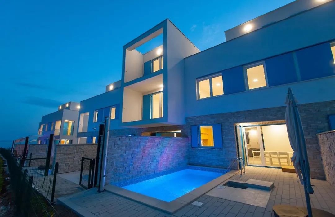 Villa Miri-1
