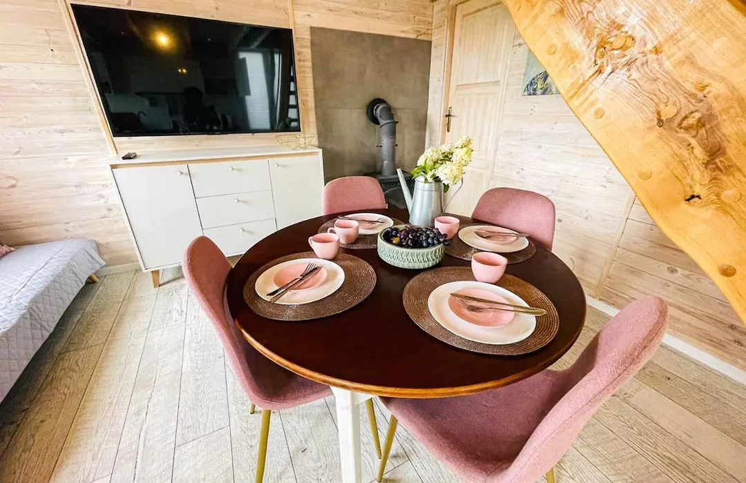 Magic Home Leba-1