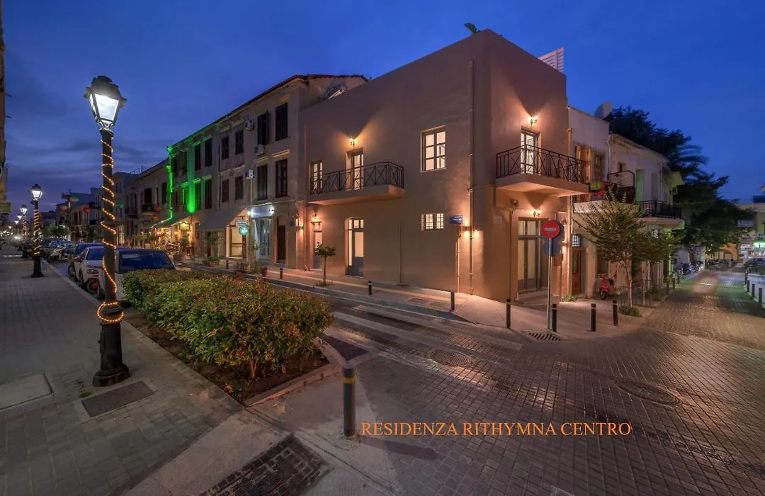 Residenza Rithymna Centro With A Private Roof Terrace And Hot Tub-1