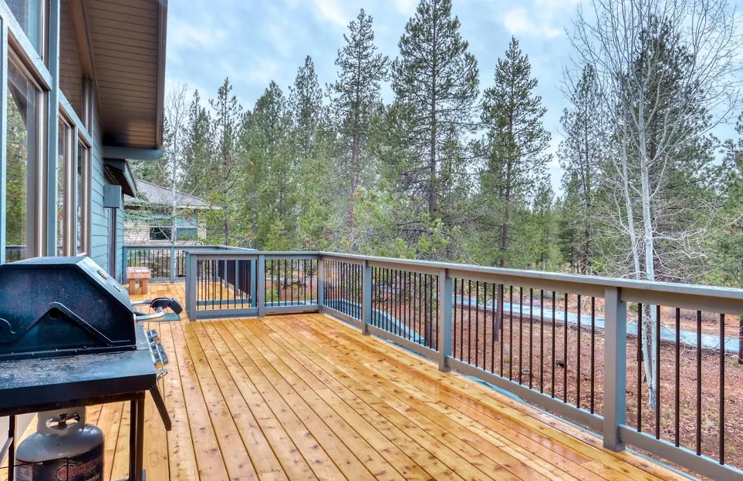 Pineview Retreat-1