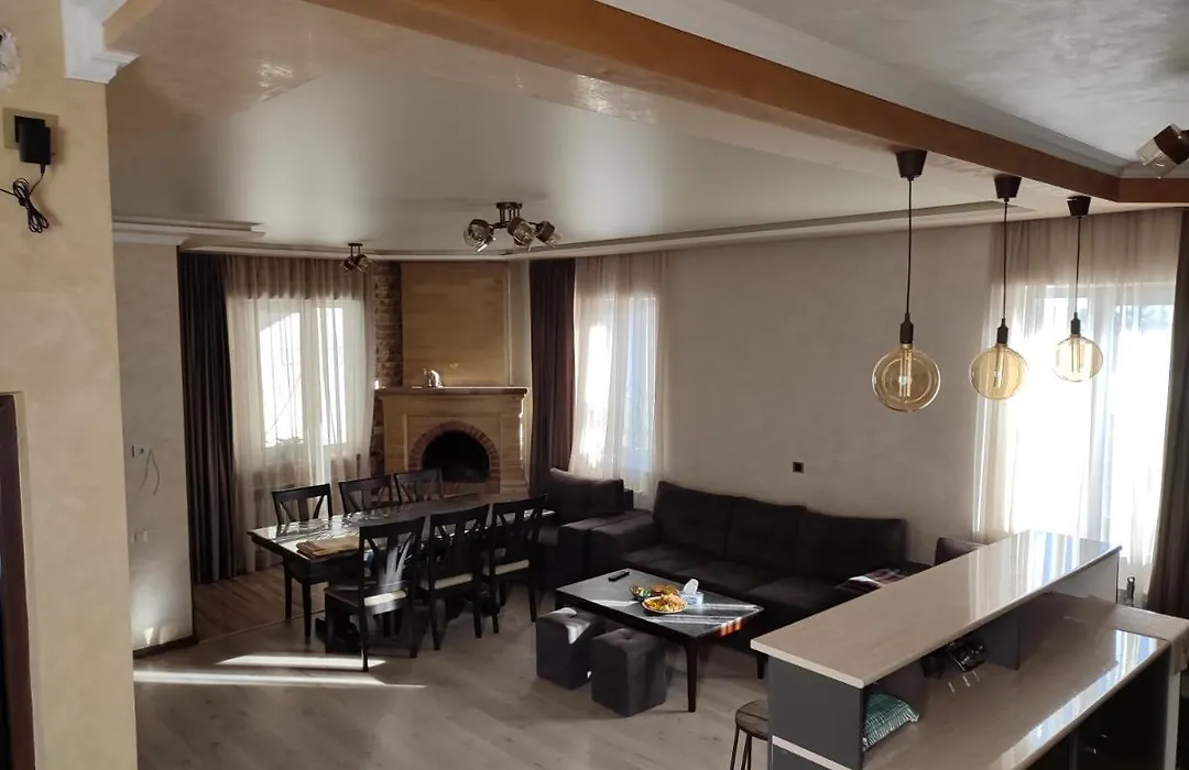 Guest House Velvet-1