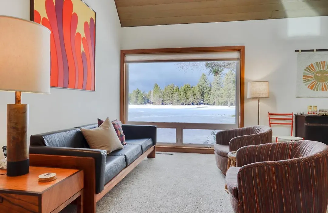 Mt View Condo 22 | Discover Sunriver-1