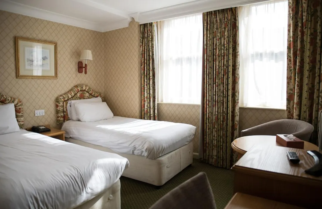Crown & Mitre Hotel-1