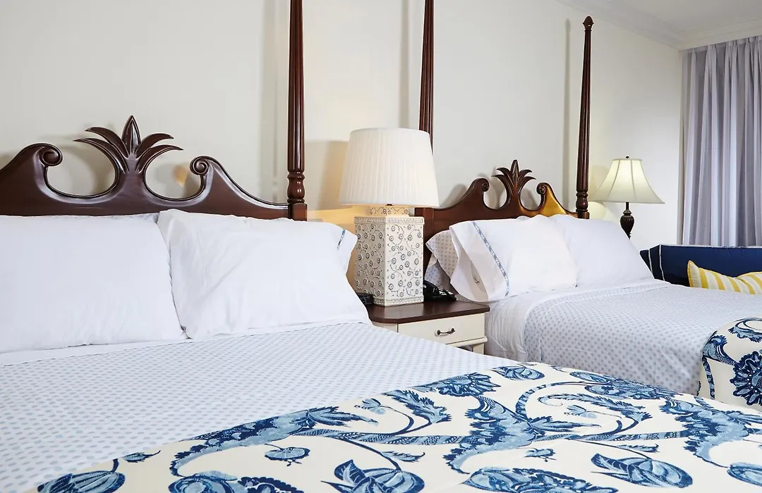Inn At Pelican Bay-1