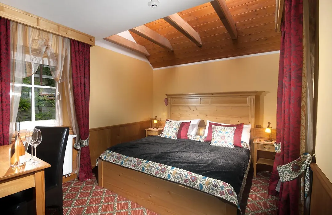 Hotel Pod Jasany-1