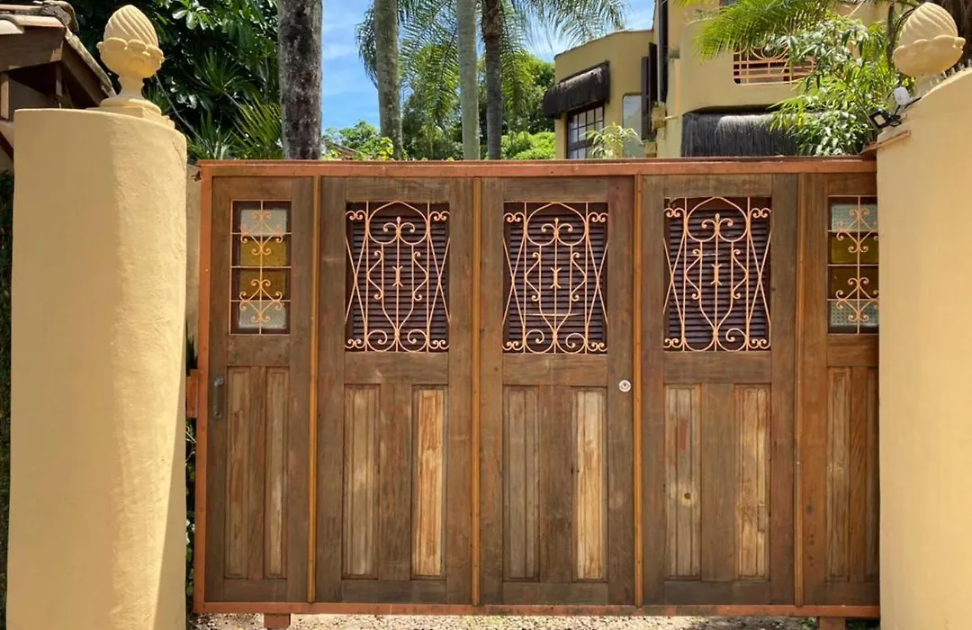 Villa Del Mare / Centro Da Ilha-1
