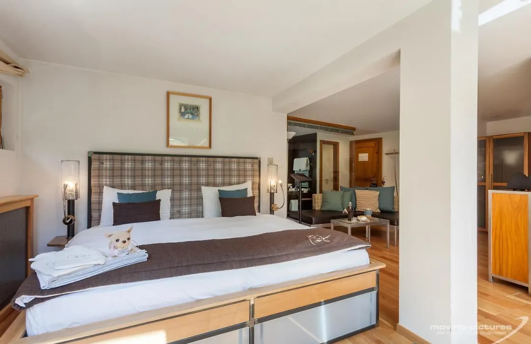 Suitenhotel Zurbriggen-1