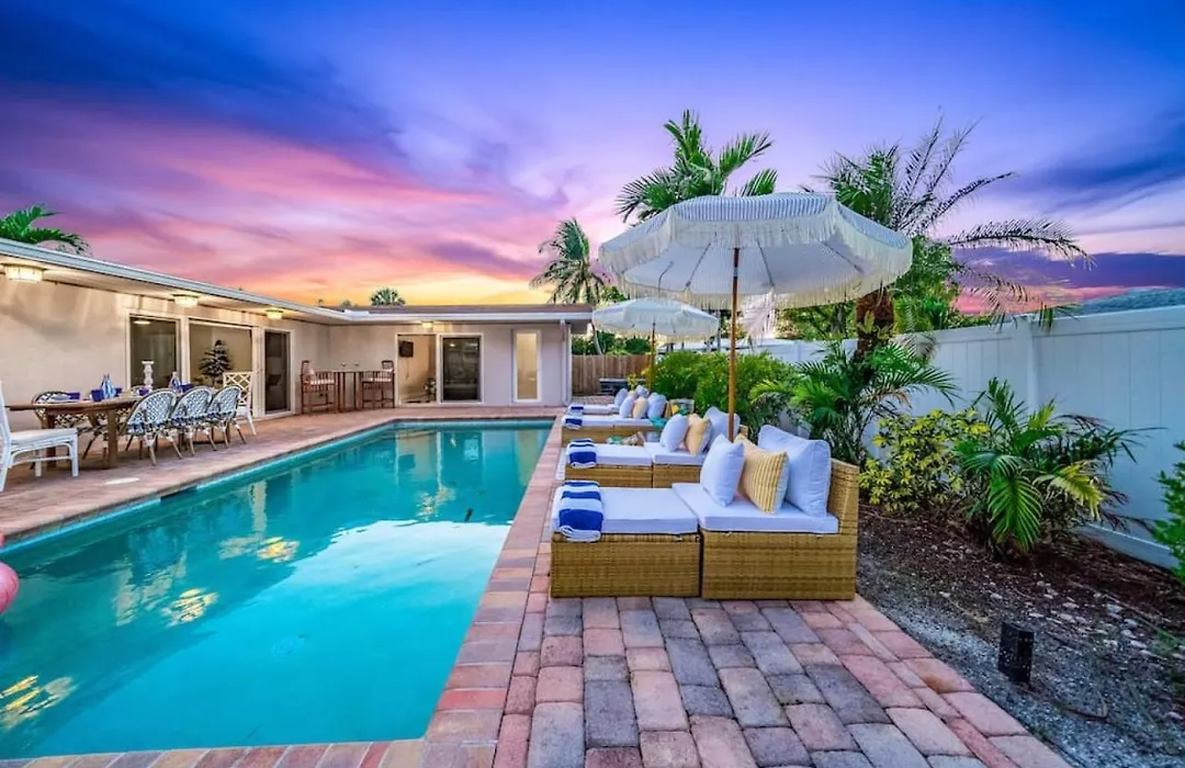 Pompano Pool Paradise-1
