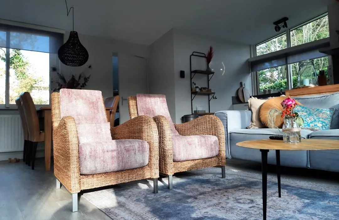Banjaard Beachhouse Patrijzenlaan 16-1