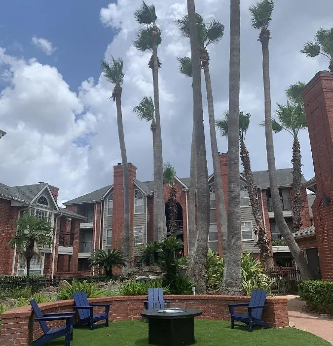 Peaceful Medical Center Apartment 2Br & 2Ba-1