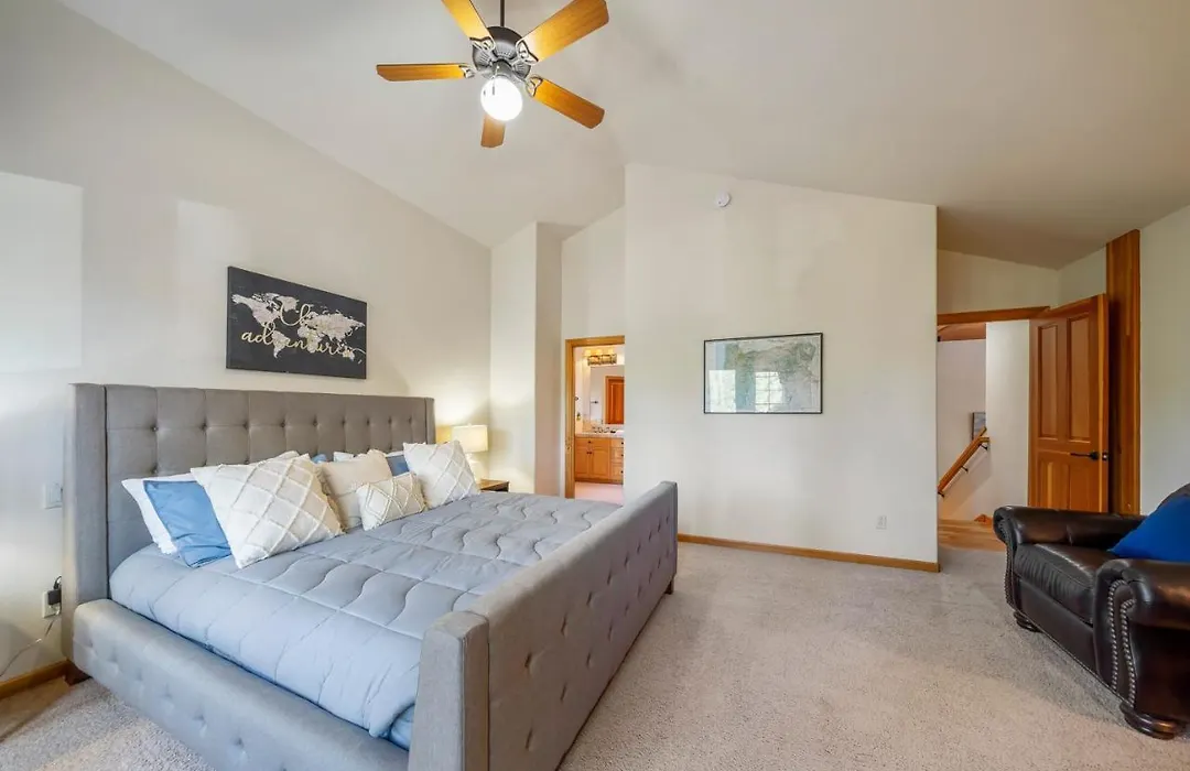 Luxury On Lassen-1