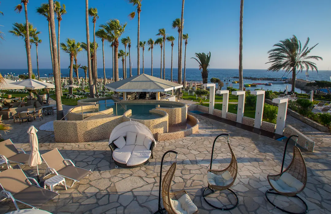 Leonardo Plaza Cypria Maris Beach Hotel & Spa (Adults Only)-1