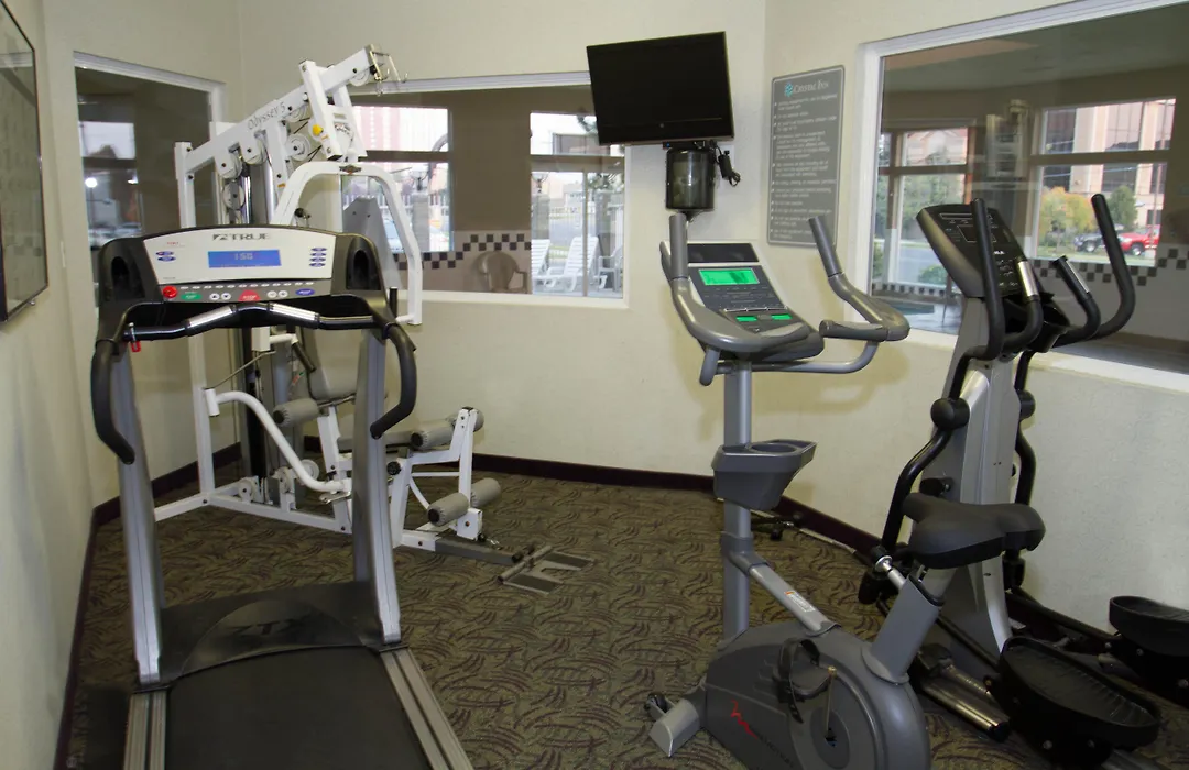 Crystal Inn Hotel & Suites - Salt Lake City-1