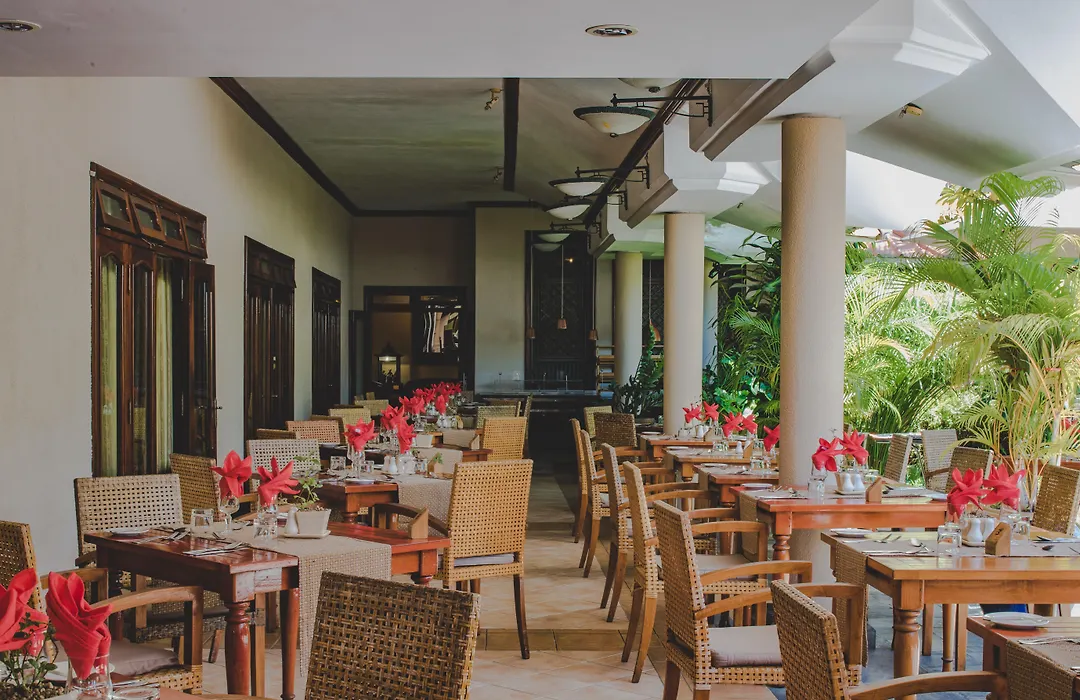 Aanari Hotel & Spa- Mauritius-1