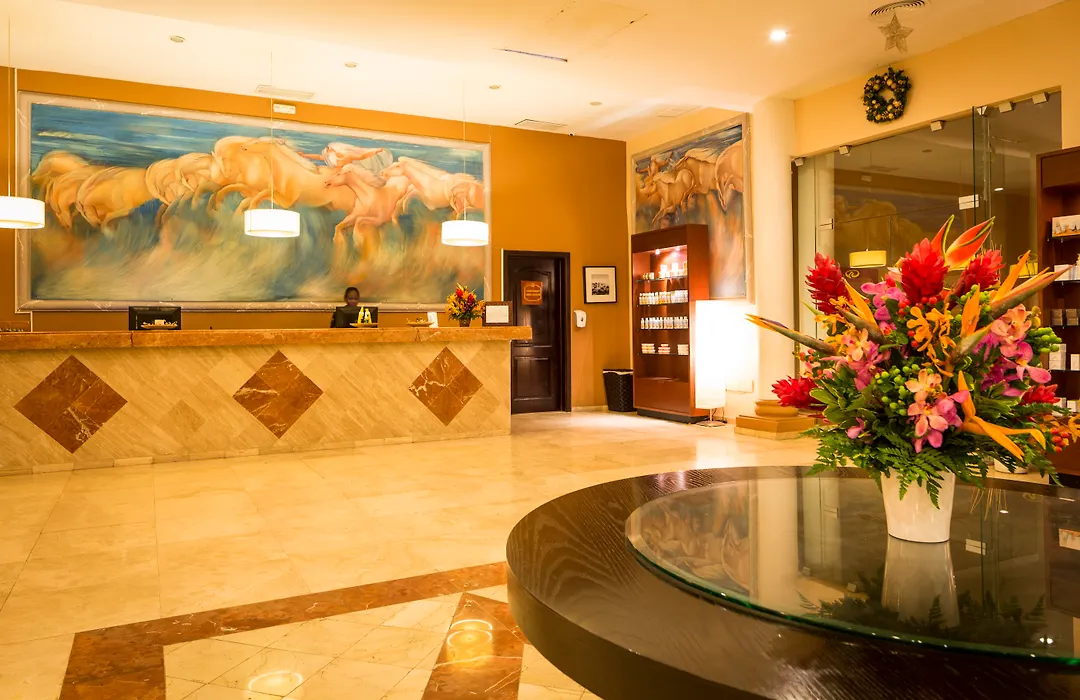 Grand Palladium Lady Hamilton Resort & Spa-1