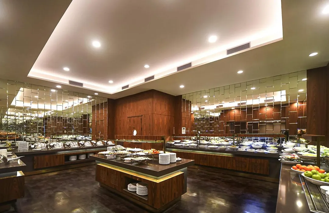 Mercure Istanbul West Hotel & Convention Center-1