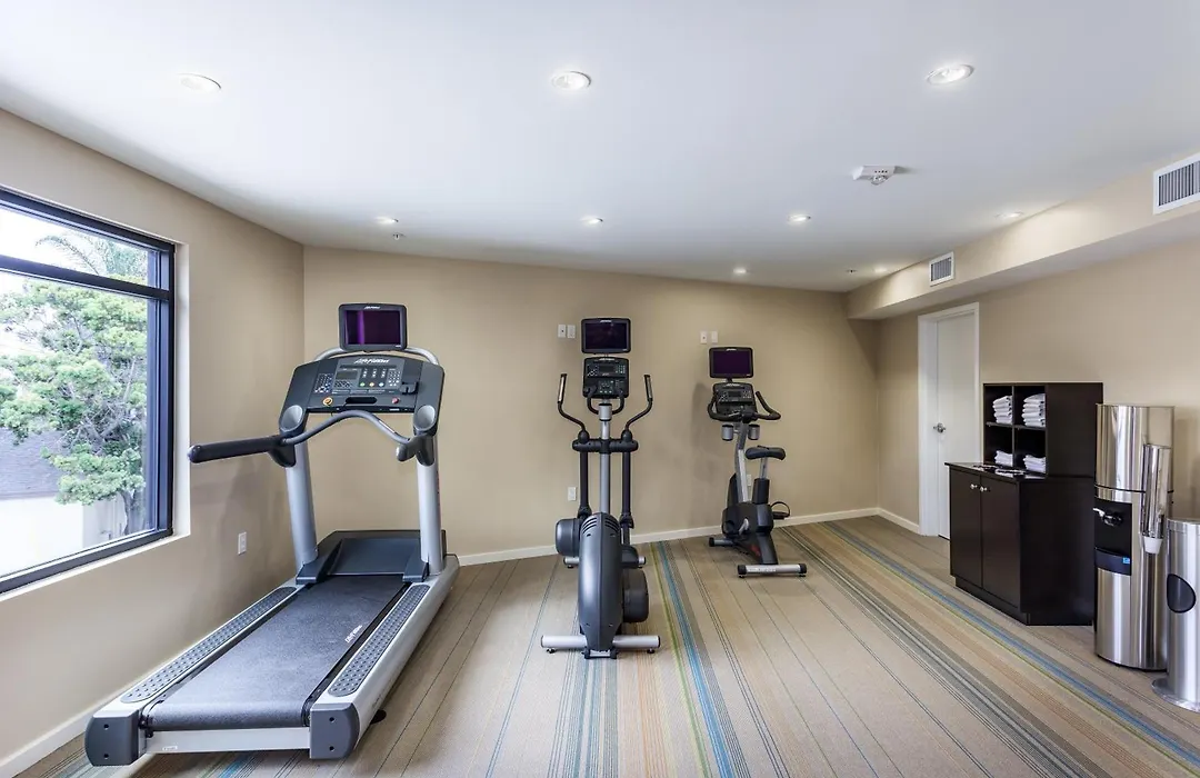 Holiday Inn Express And Suites La Jolla - Windansea Beach, And Ihg Hotel-1