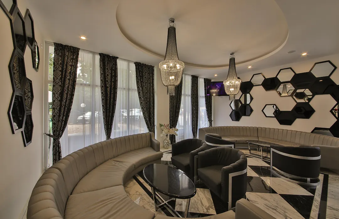 Prestige Deluxe Hotel Aquapark Club - All inclusive-1