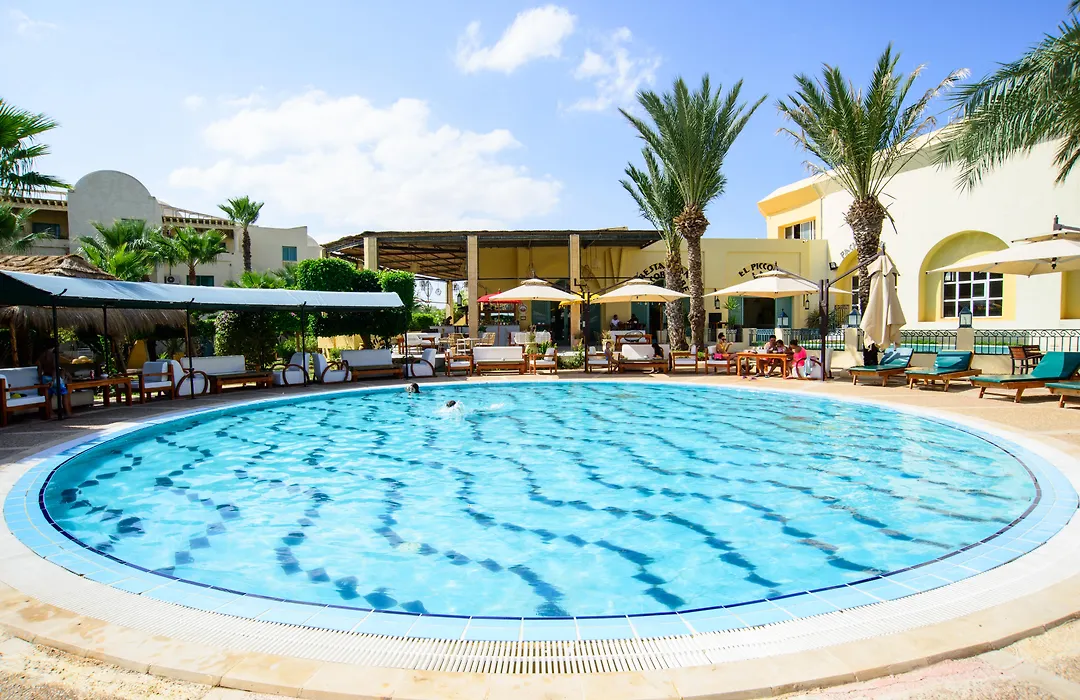 Suites Hotel Les Charmilles & Spa-1