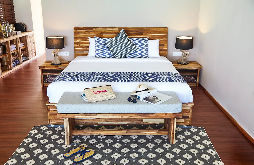 Kudafushi Resort & Spa-1