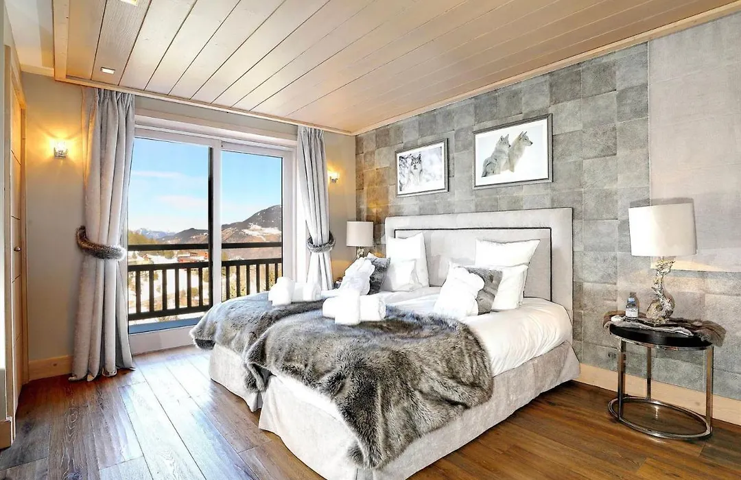 Chalet De Luxe A Courchevel Avec Jacuzzi Et Cheminee - Fr-1-563-30-1