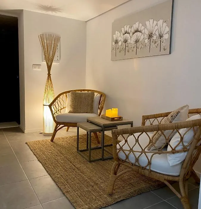 Superbe Logement Pres De Bruxelles Avec Spa Prive-1