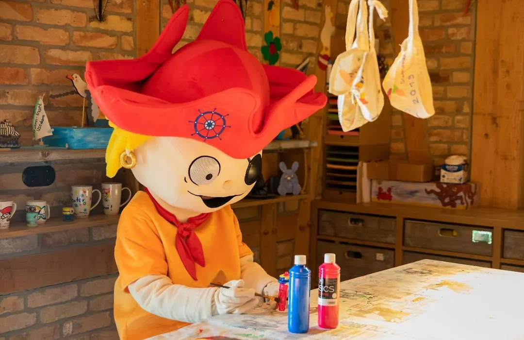 Familien Wellness Hotel Seeklause mit großem Abenteuerspielplatz Piraten-Insel-Usedom-1