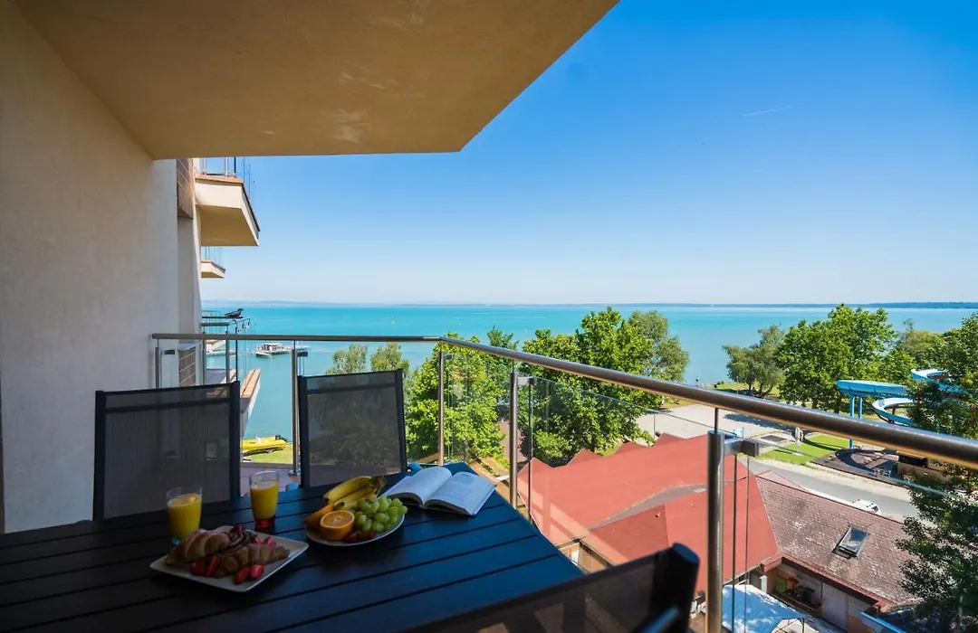 Silverdream Panorama Apartment-1