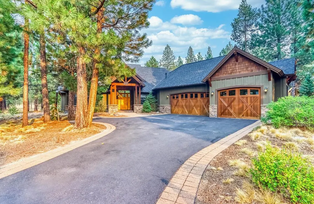 Caldera Luxury Basecamp-1