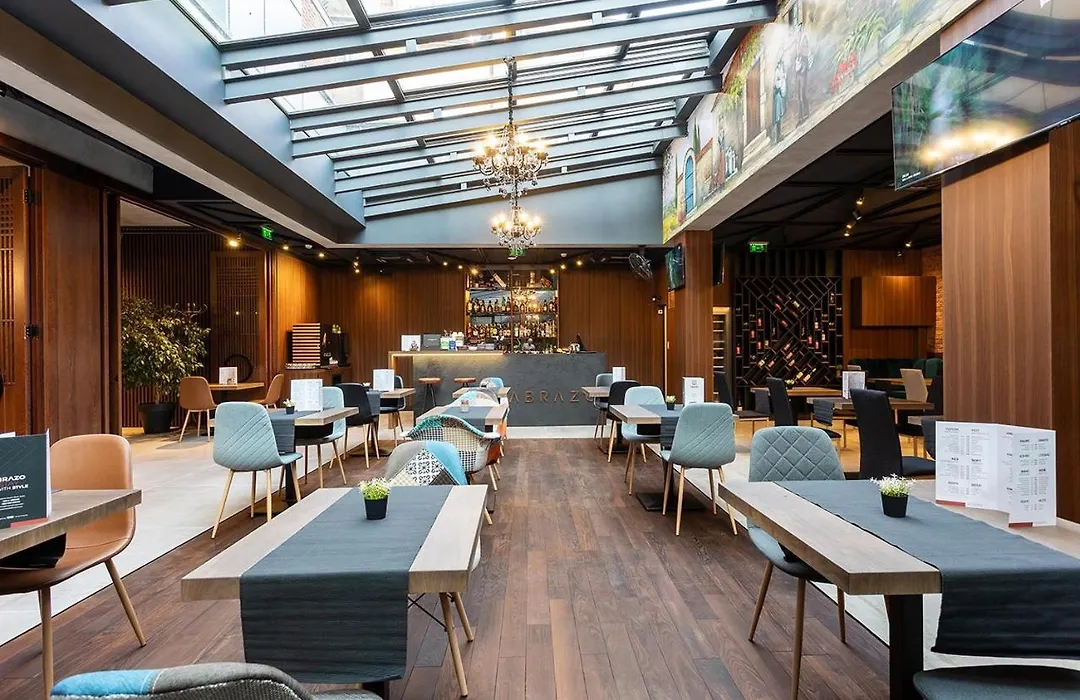 Abrazo Sofia Hotel By Hmg-1