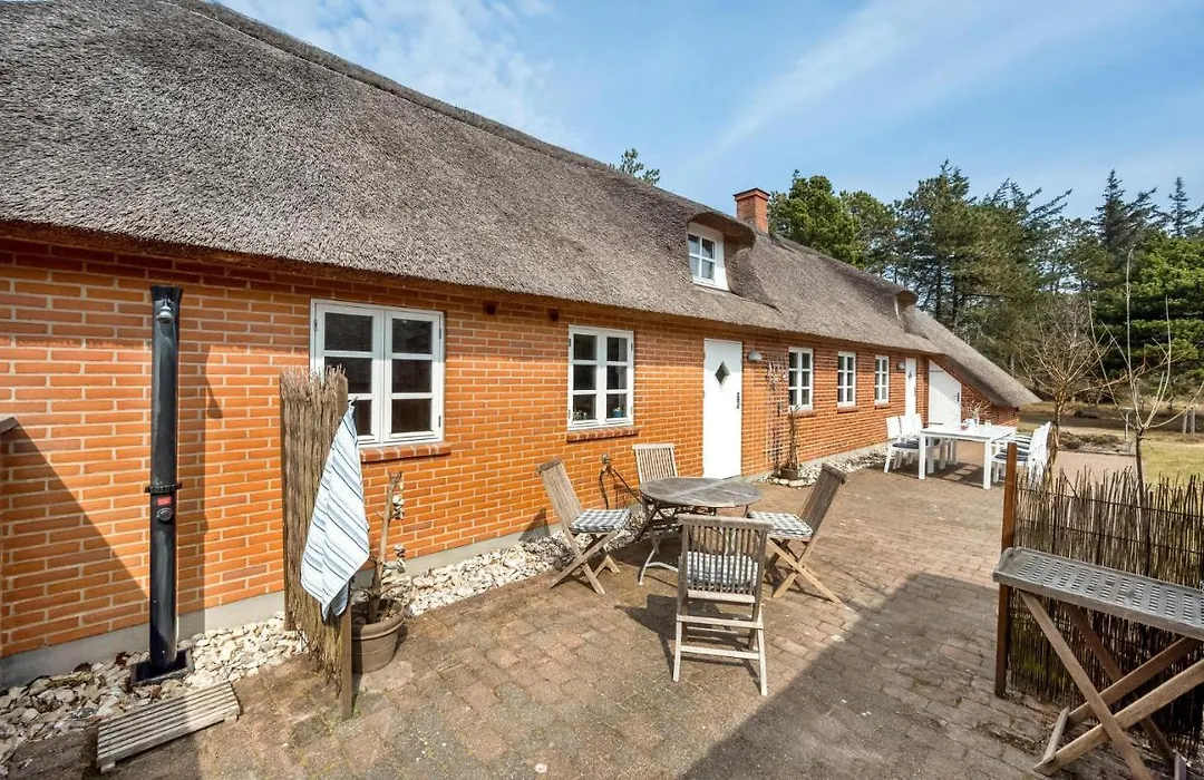 4 Bedroom Nice Home In Ulfborg-1