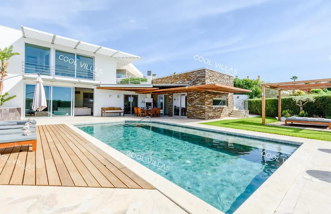 Ferragudo Premium Villa - Heatable Pool & River Views-1