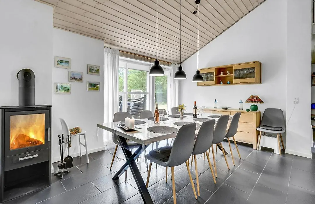 Lovely Home In Hals With Wifi-1